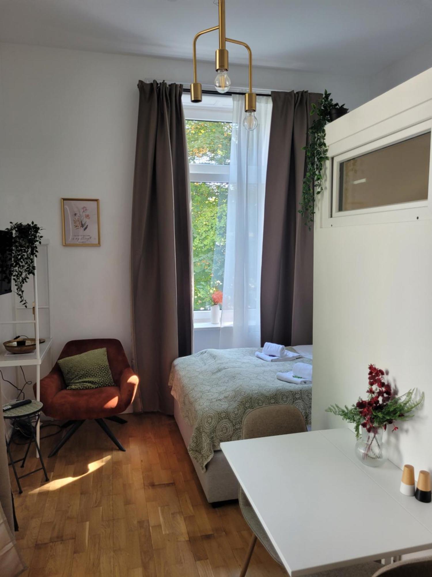 Stay Studio 1 Zentral Balkon Parkplatz Bad Pyrmont Extérieur photo