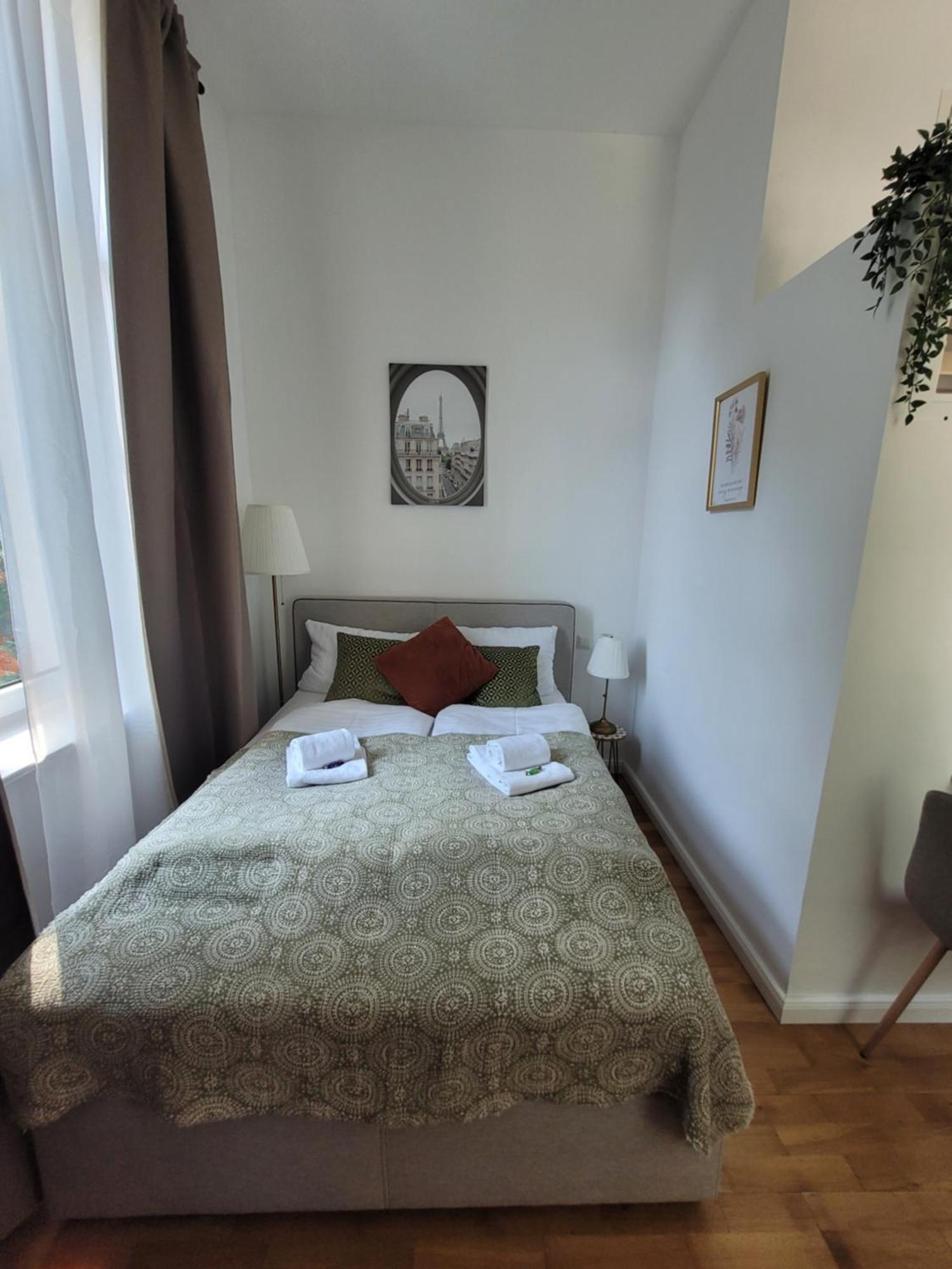 Stay Studio 1 Zentral Balkon Parkplatz Bad Pyrmont Extérieur photo
