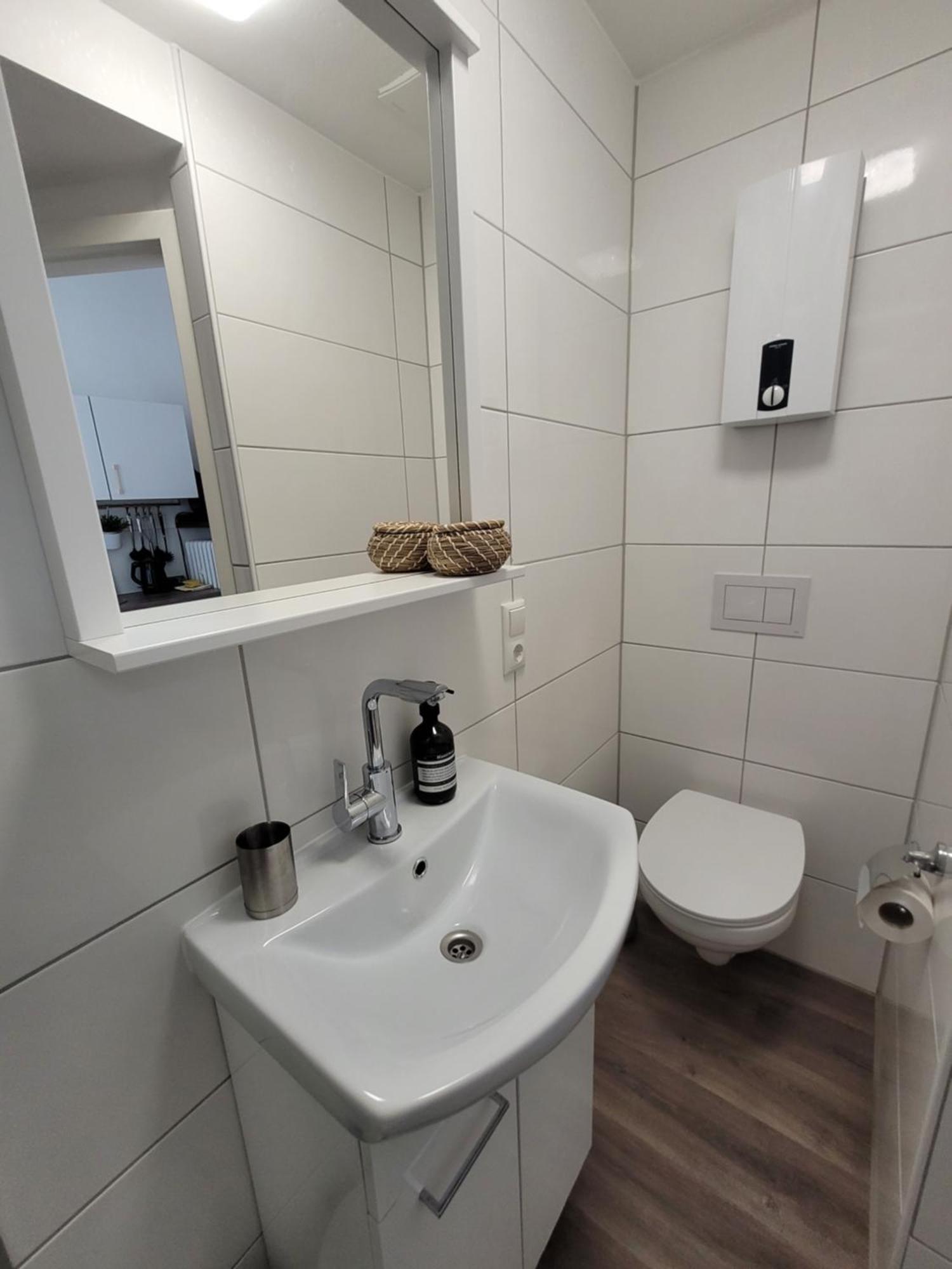 Stay Studio 1 Zentral Balkon Parkplatz Bad Pyrmont Extérieur photo