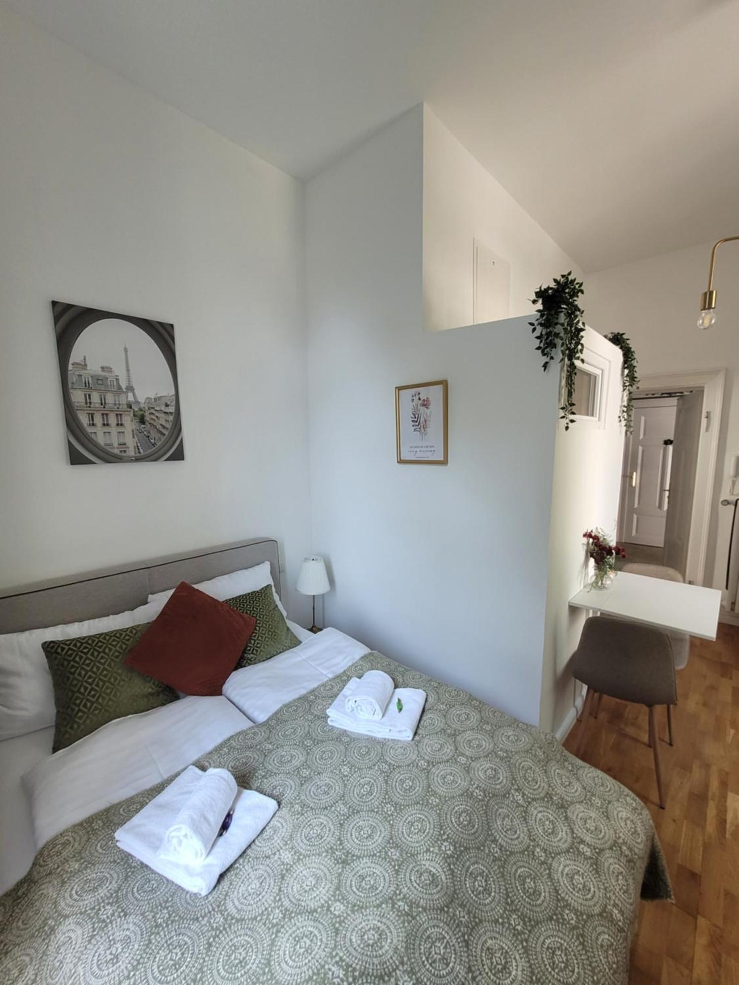 Stay Studio 1 Zentral Balkon Parkplatz Bad Pyrmont Extérieur photo